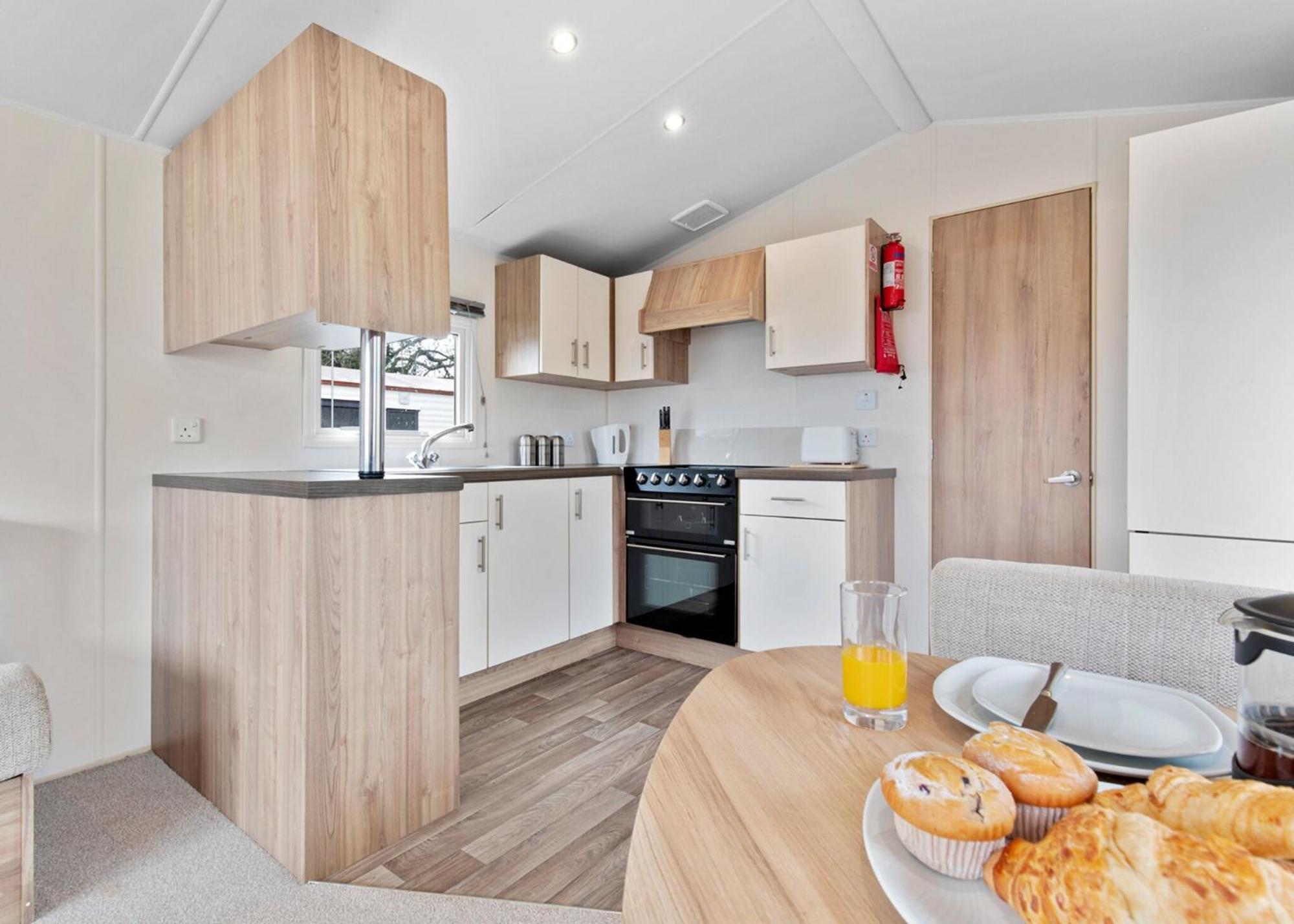 Noble Court Holiday Park Narberth Ruang foto