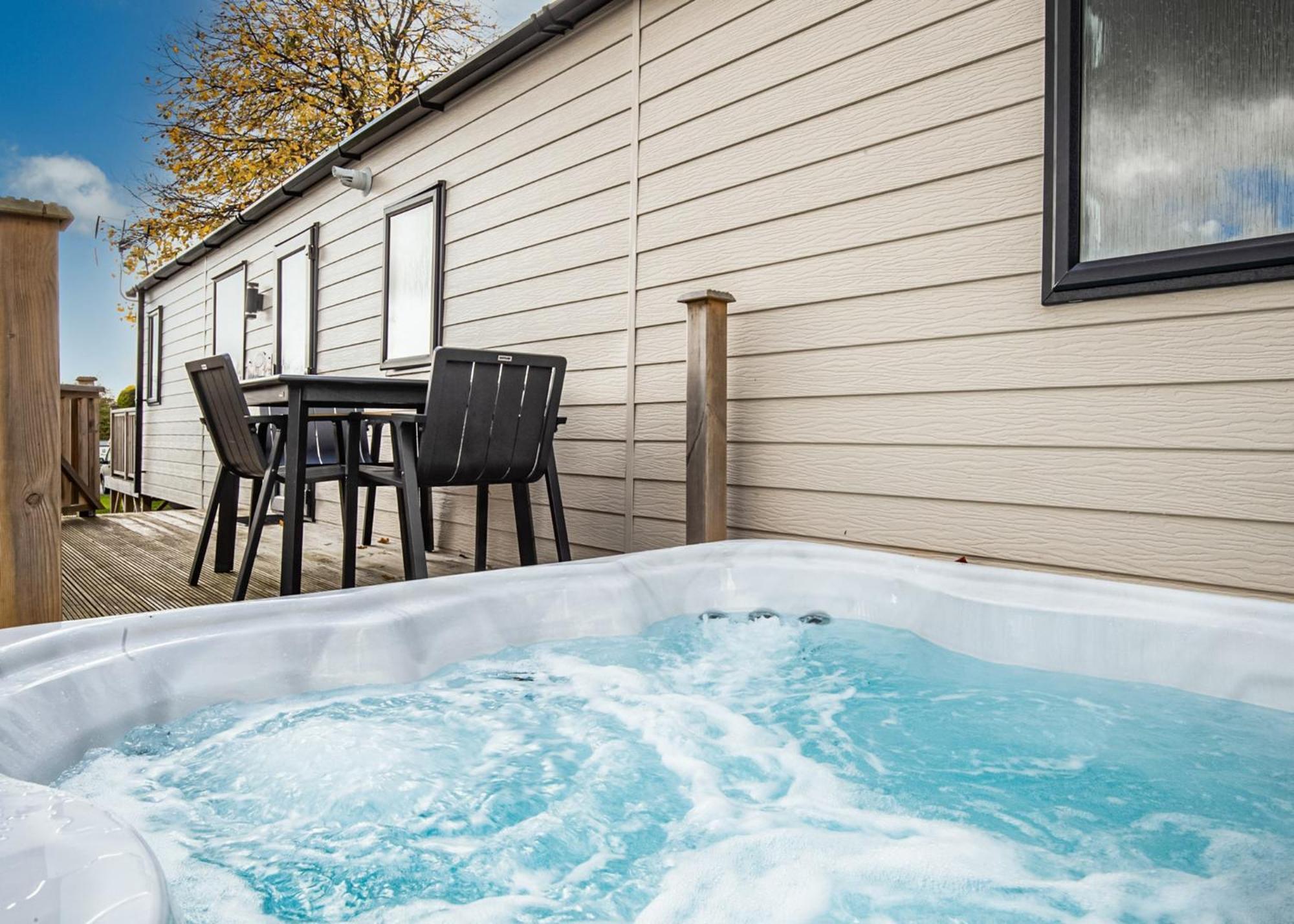 Noble Court Holiday Park Narberth Bagian luar foto
