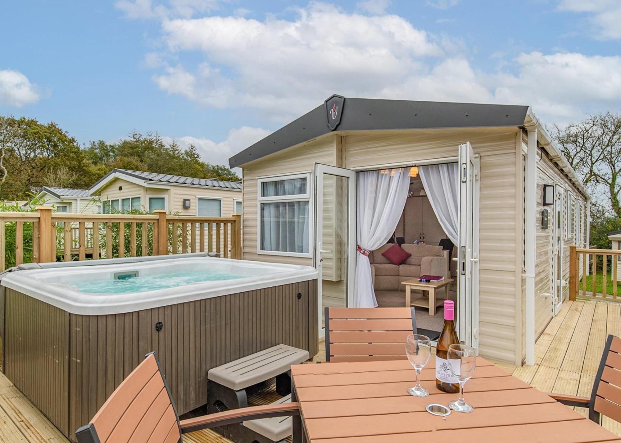 Noble Court Holiday Park Narberth Bagian luar foto